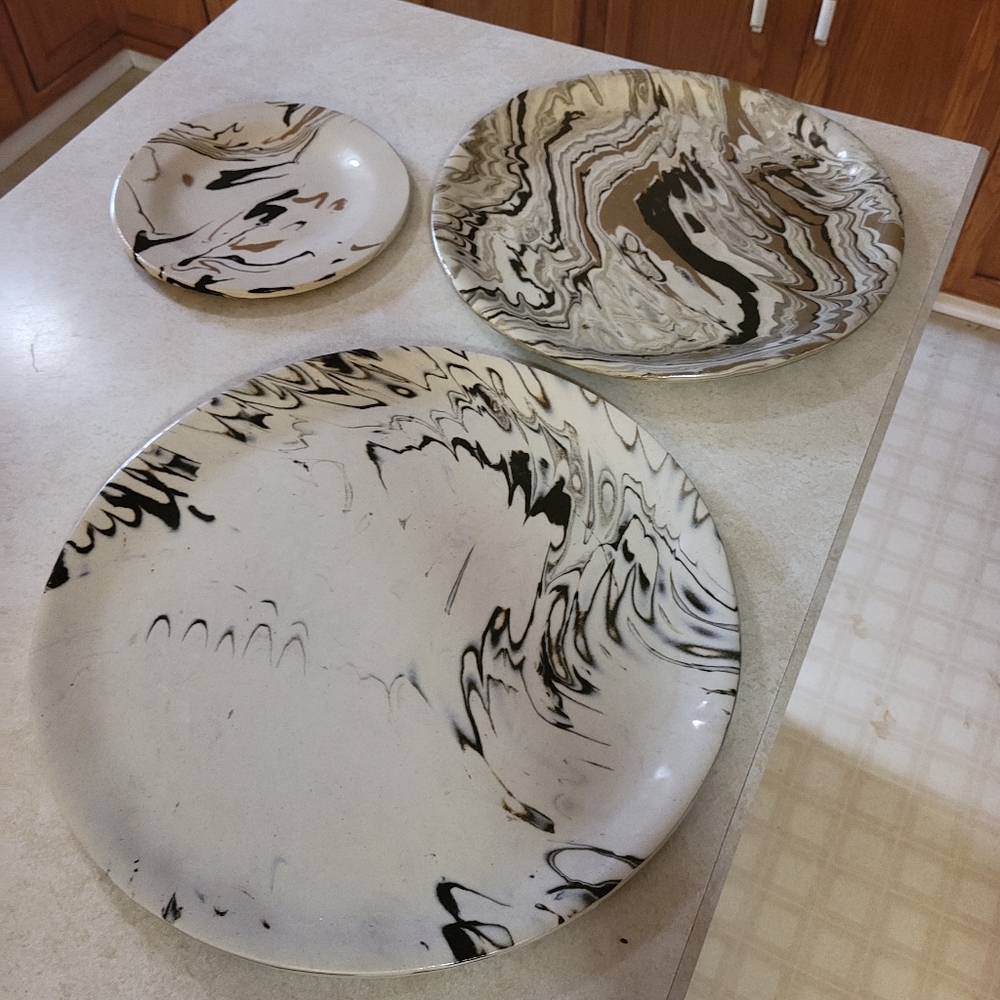 Gorgeous pottery centerpieces